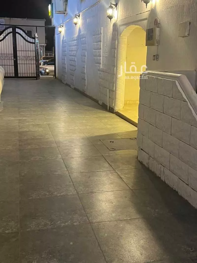 1 bedroom apartment in Dhahrat Al Badiah 7