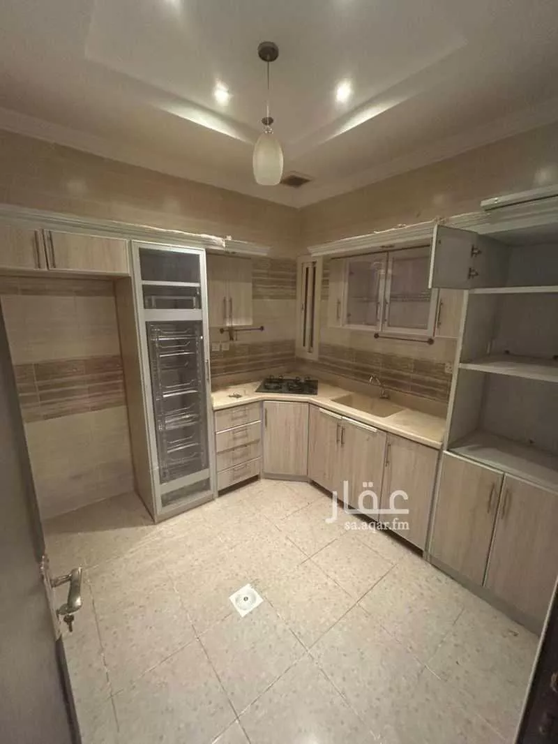 4 bedroom apartment in Al Baghdadiyah Al Gharbiyah 15