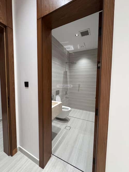 8 bedroom villa in Al Mahdiyyah 2