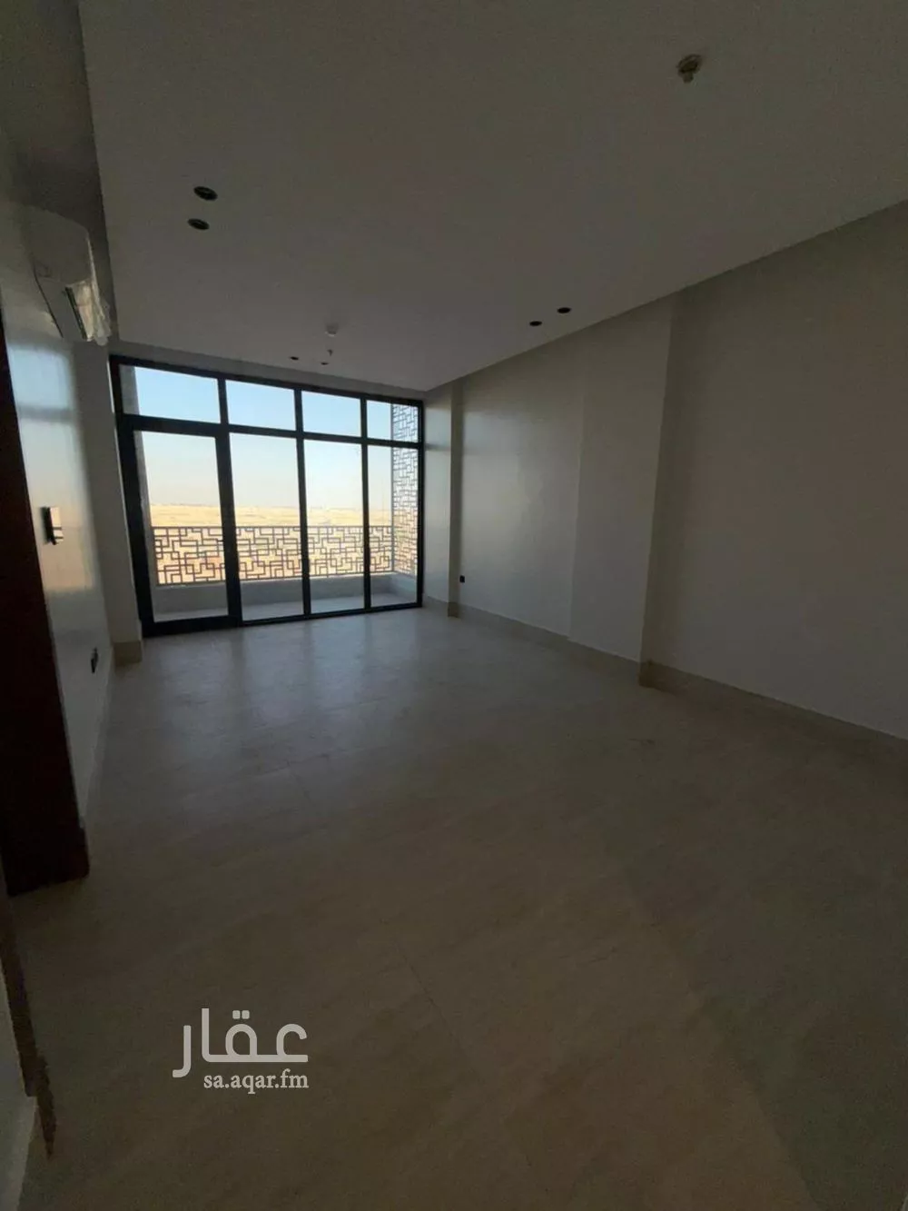 شقة 4 غرف في الشعلة، الدمام 6