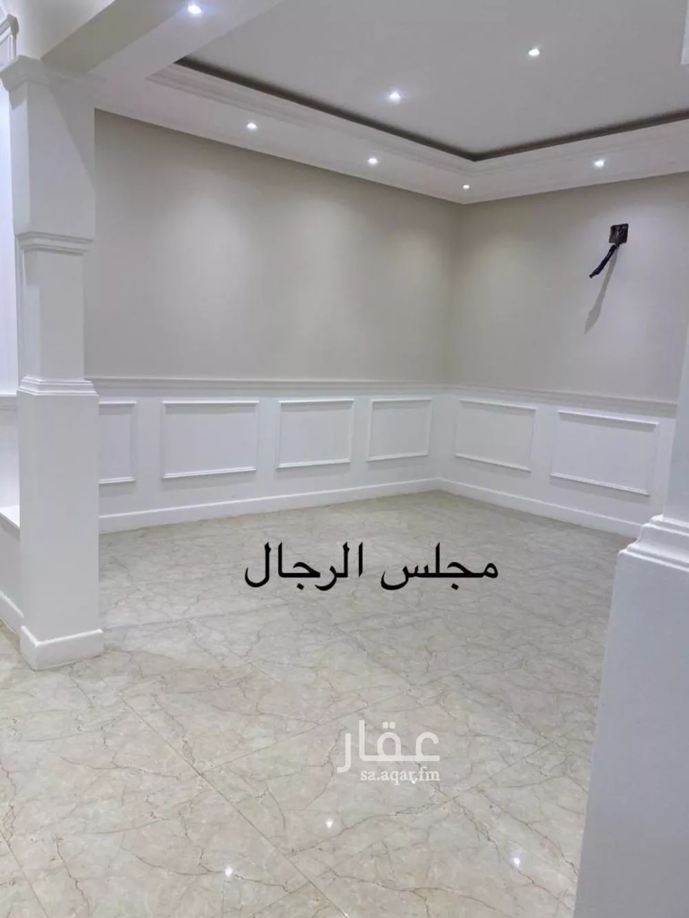 8 bedroom villa in Al Yasmin 18