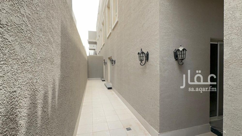 3 bedroom apartment in King Abdul Aziz, Riyadh 19