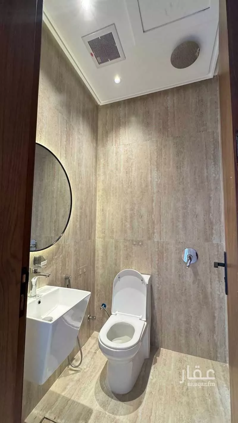 5 bedroom villa in Banban, Riyadh 9