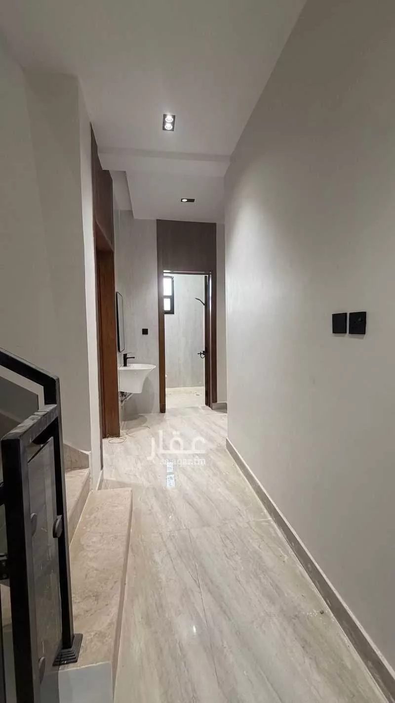 5 bedroom villa in Taibah, Riyadh 11