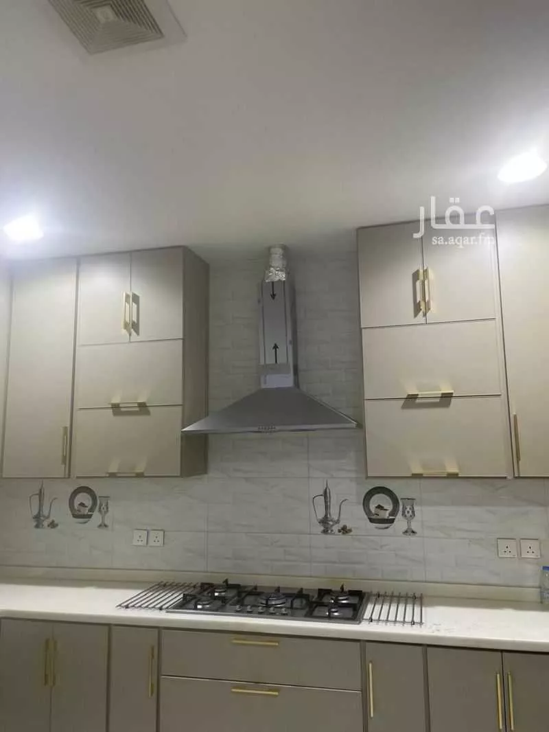 8 bedroom villa in Al Lulu, Eastern Province 16