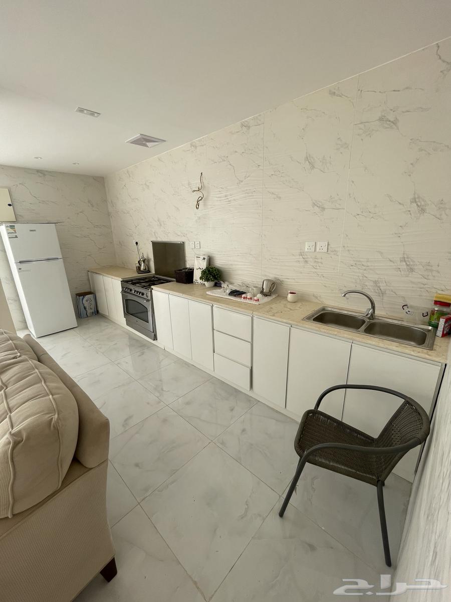 شقة 8 غرف في شوران 2