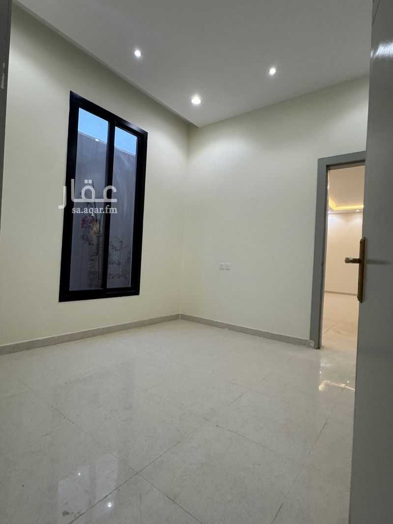 4 bedroom villa in Ash Sharq, Riyadh 4