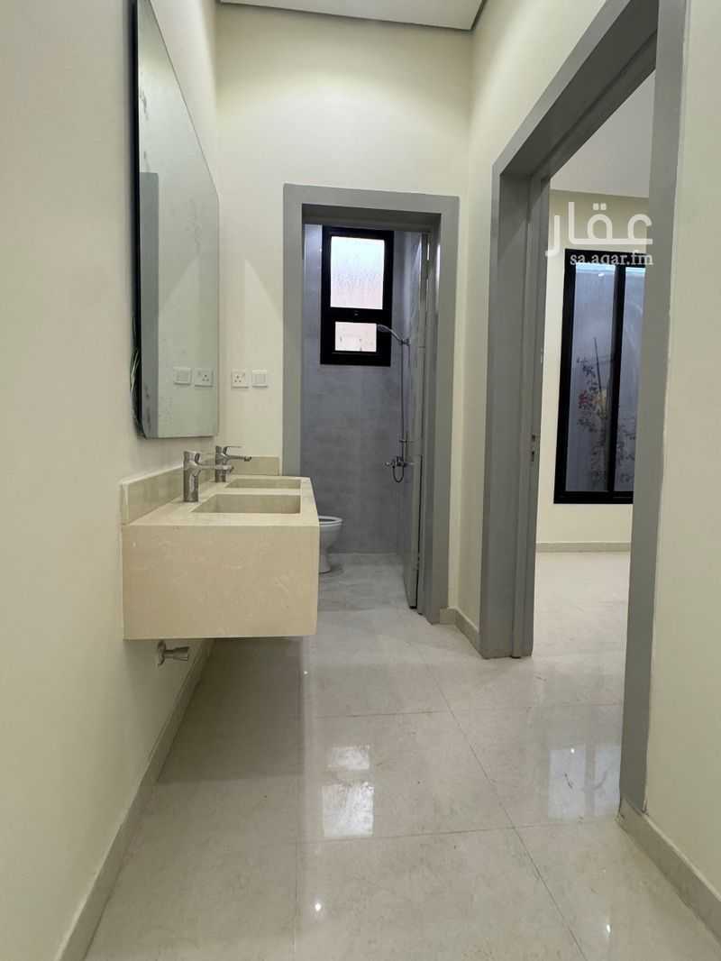 4 bedroom villa in Ash Sharq, Riyadh 8