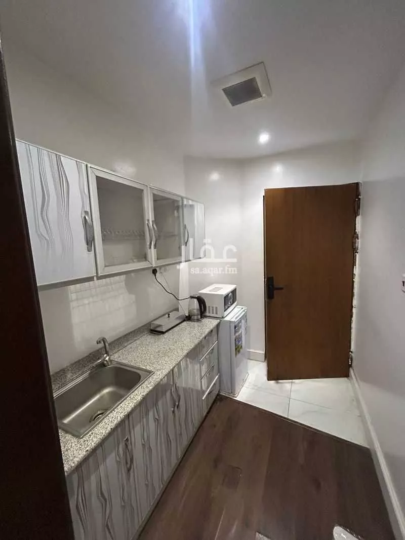 شقة 1 غرف في الربيع 3