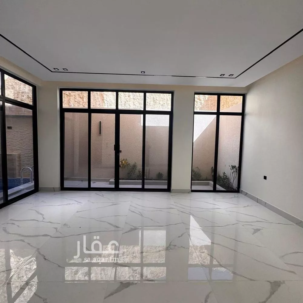 فيلا 5 غرف في النرجس 3