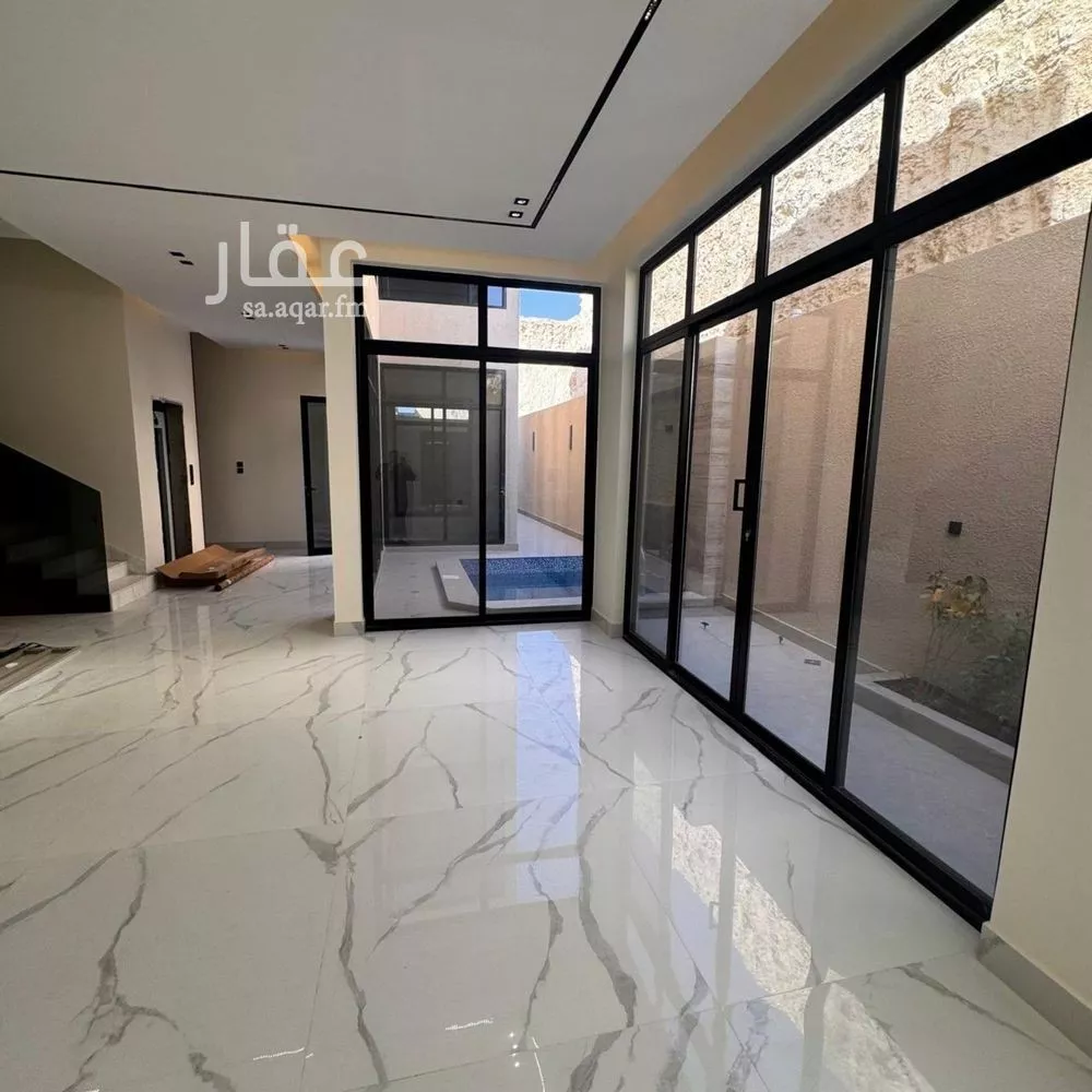 فيلا 5 غرف في النرجس 5