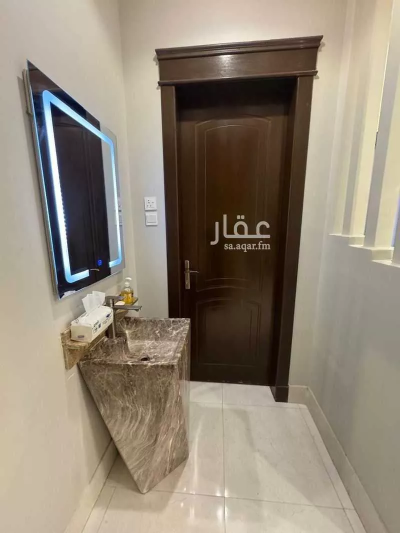 فيلا 5 غرف في المهدية 5