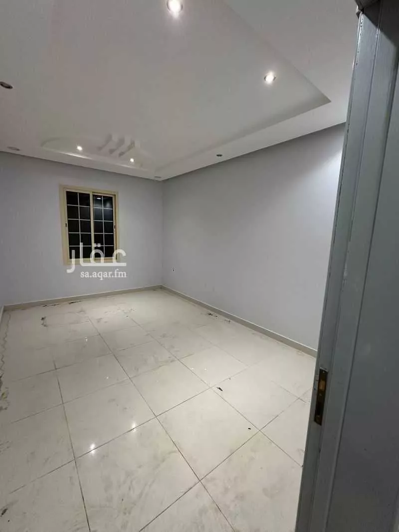 3 bedroom apartment in Al Malqa 11