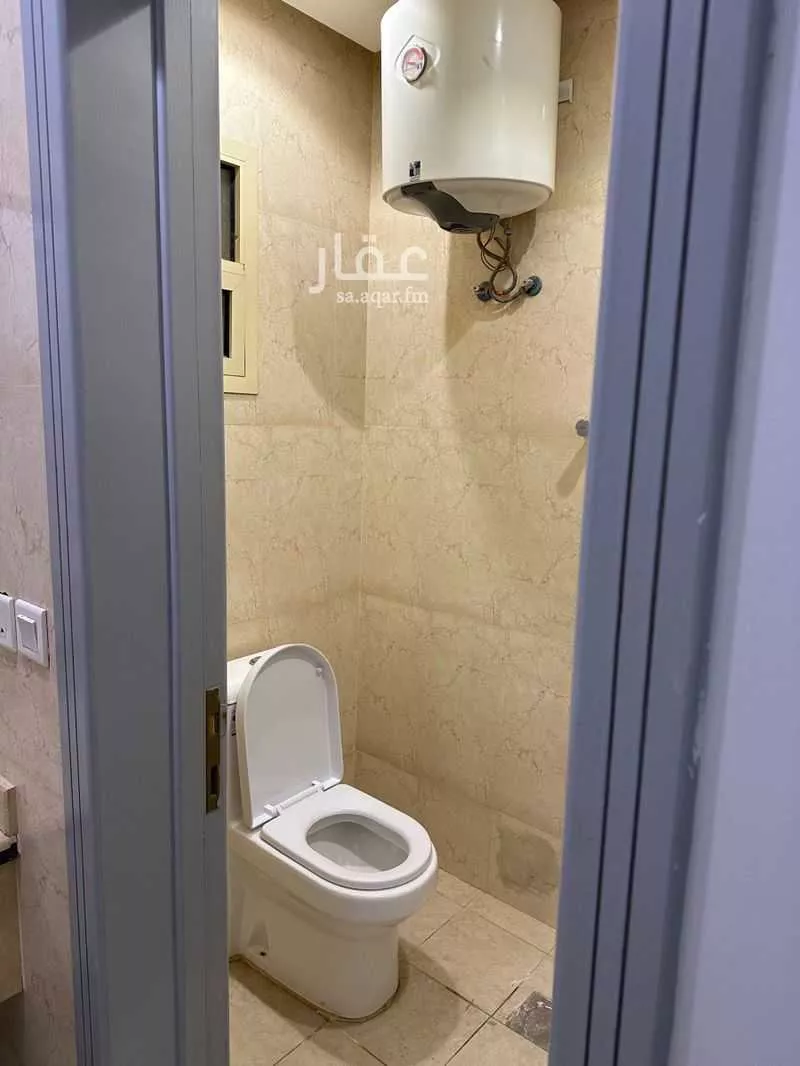 3 bedroom apartment in Al Malqa 12