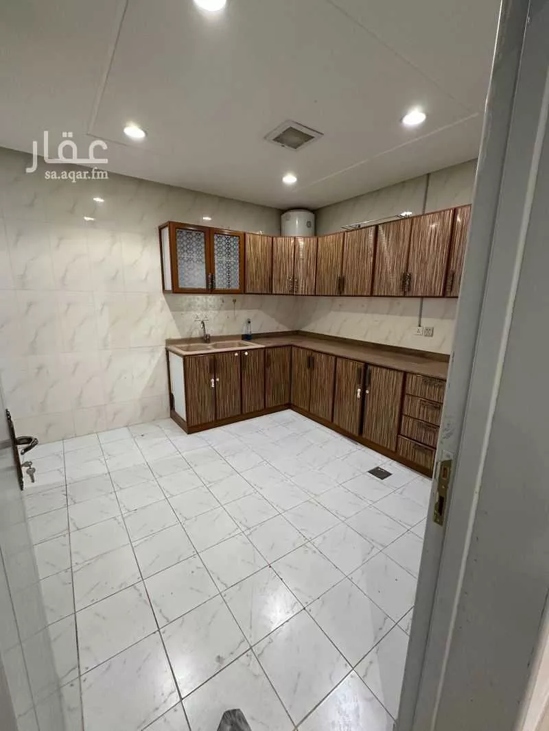 3 bedroom apartment in Al Malqa 16