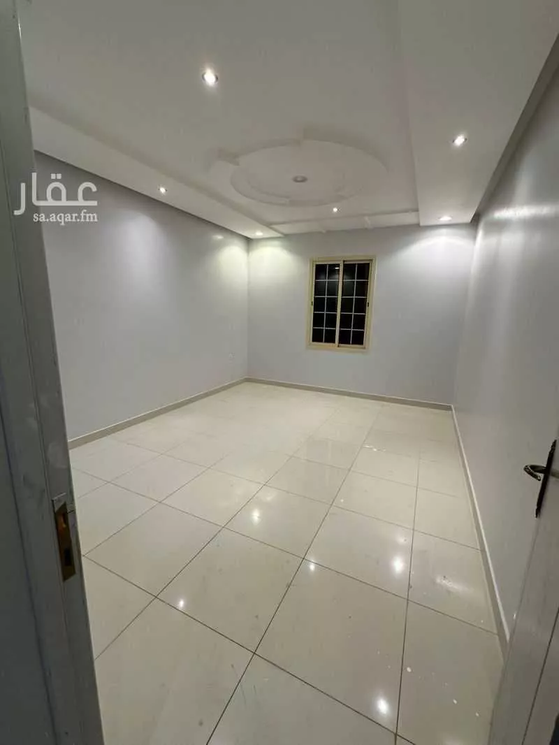 3 bedroom apartment in Al Malqa 7