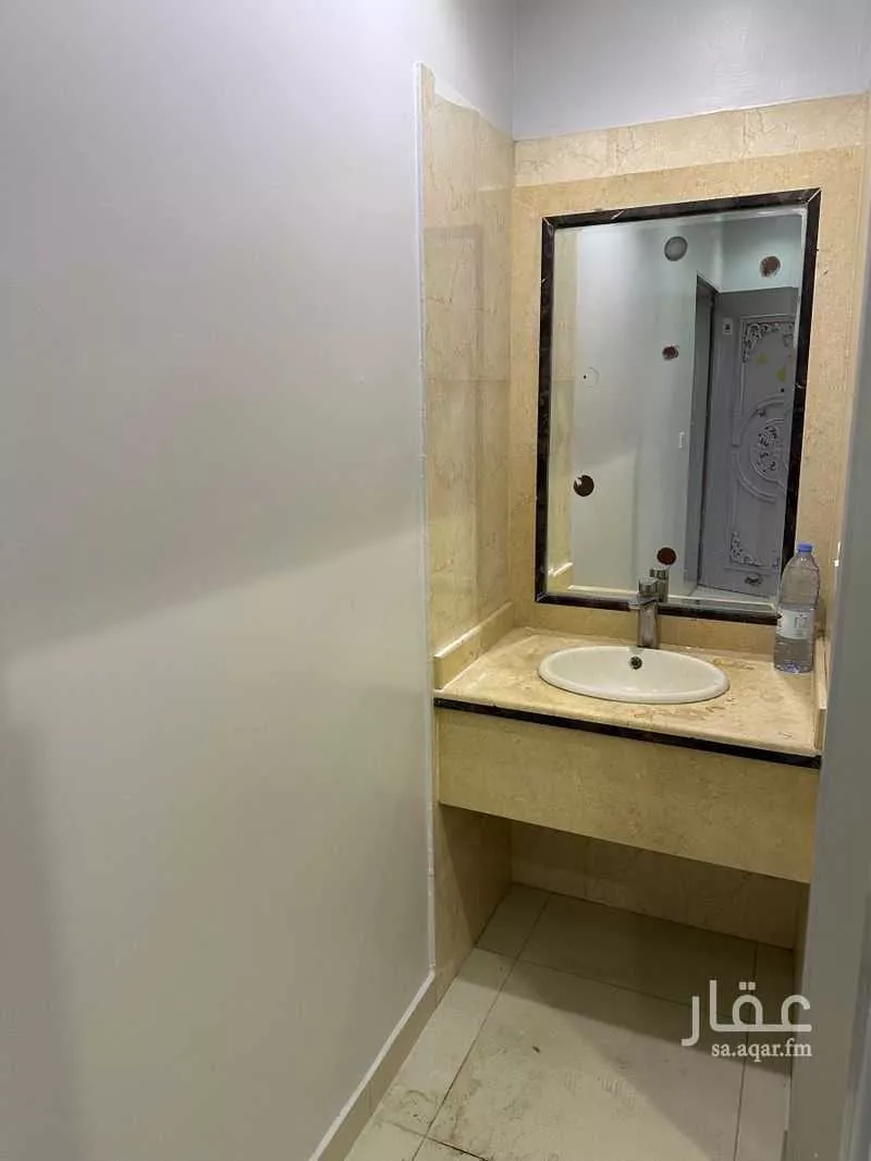 3 bedroom apartment in Al Malqa 10