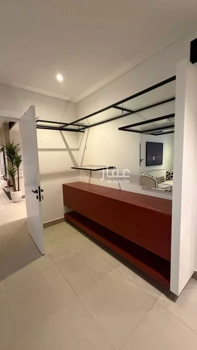 3 bedroom apartment in Al Qairawan 6