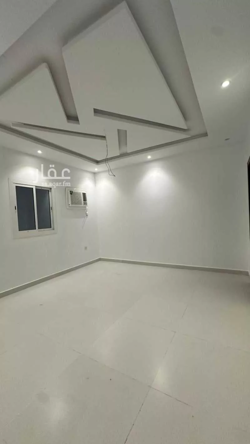 شقة 4 غرف في الواحة 4