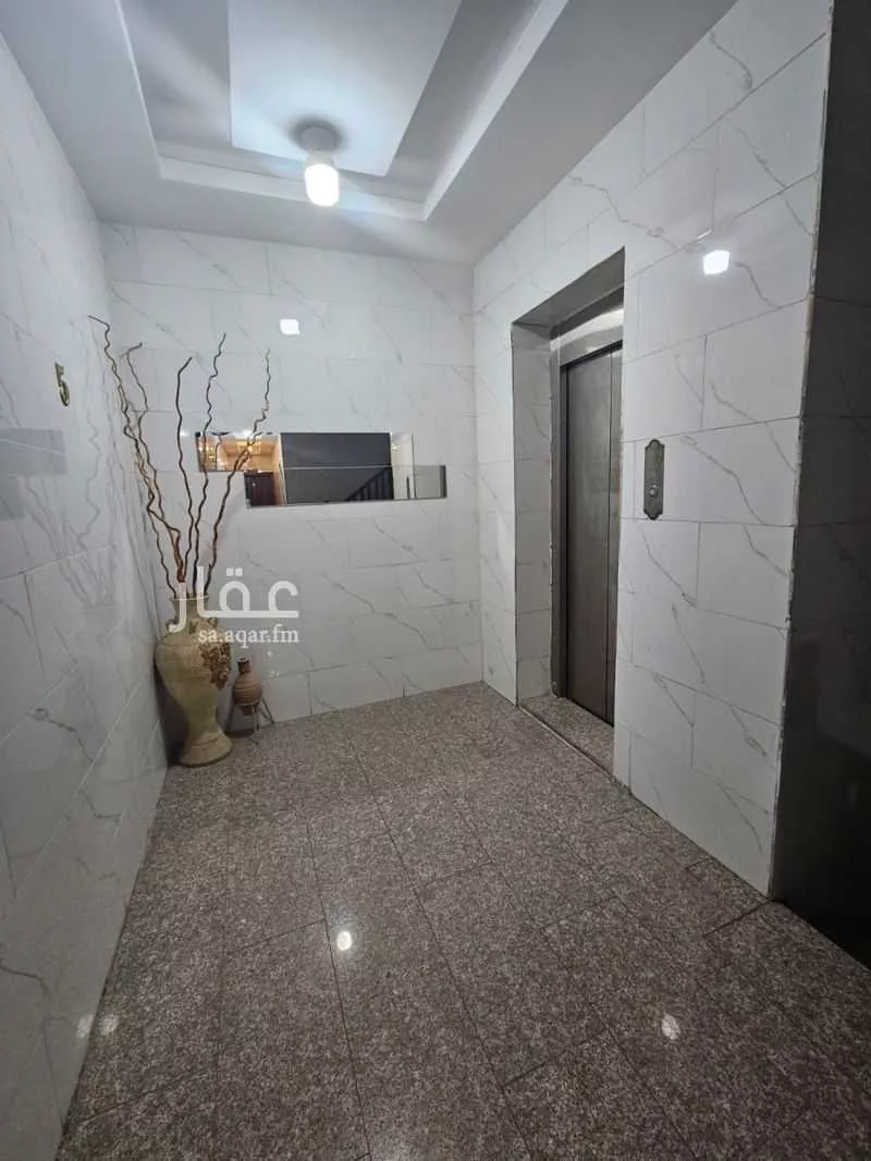 6 bedroom apartment in Prince Abdulmajeed, Jeddah 12