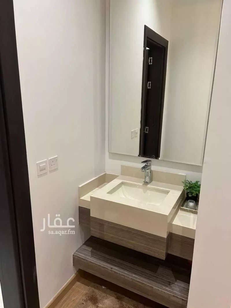4 bedroom apartment in Al Yarmouk 7
