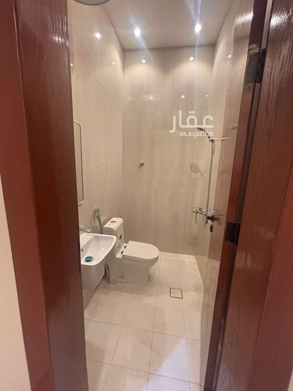 5 bedroom floor in As Saadah 15