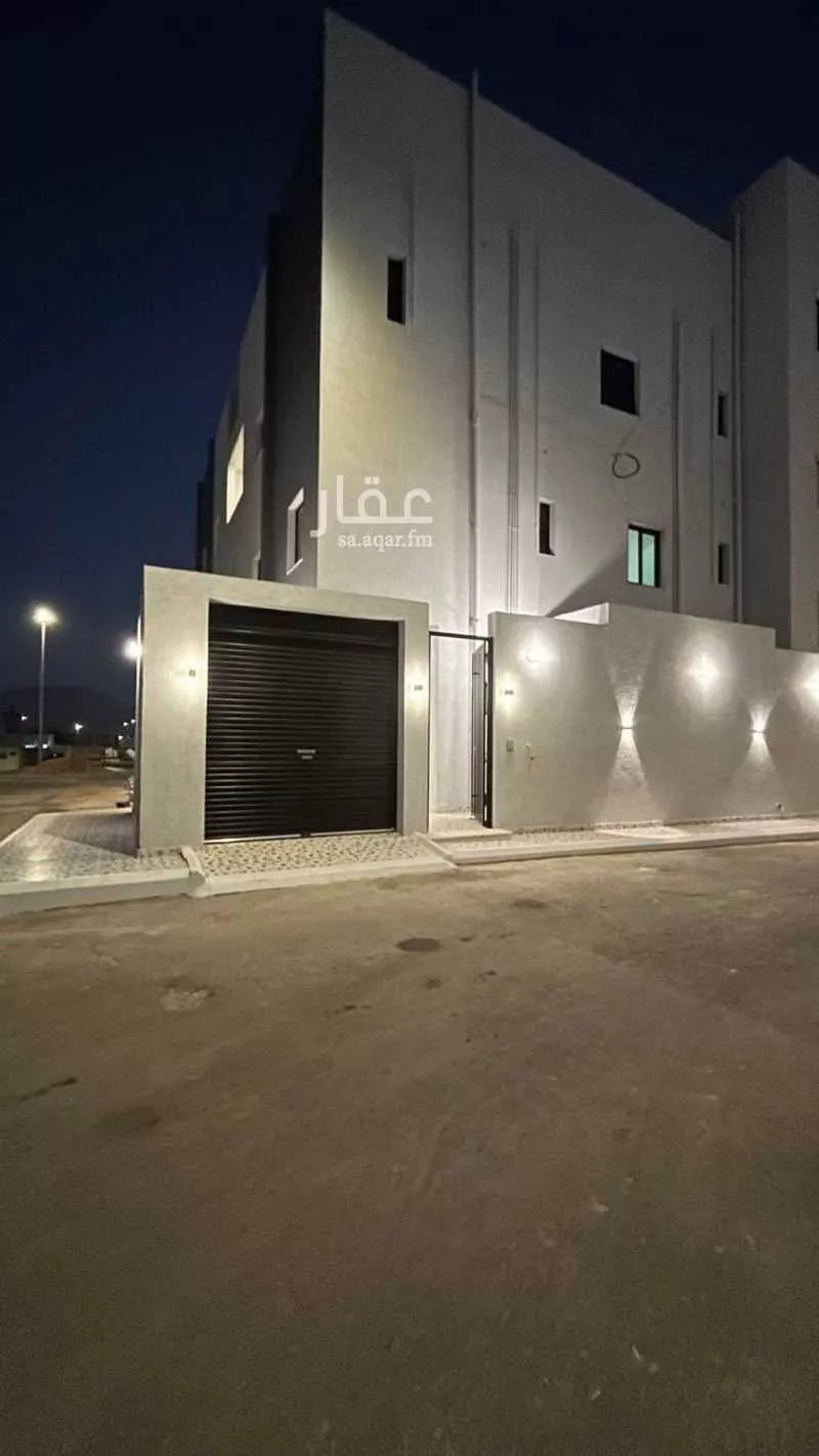 6 bedroom apartment in Warqan, Madinah 7