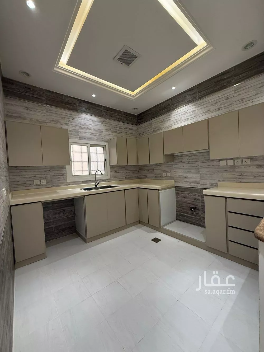 دور 3 غرف في النرجس 5