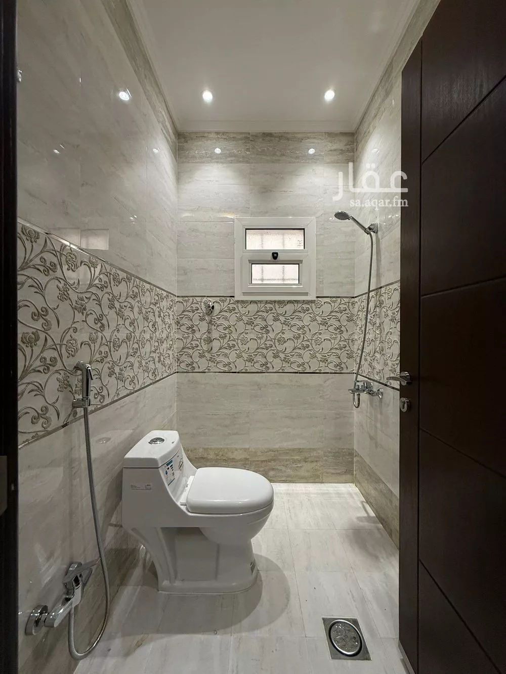 دور 3 غرف في النرجس 10