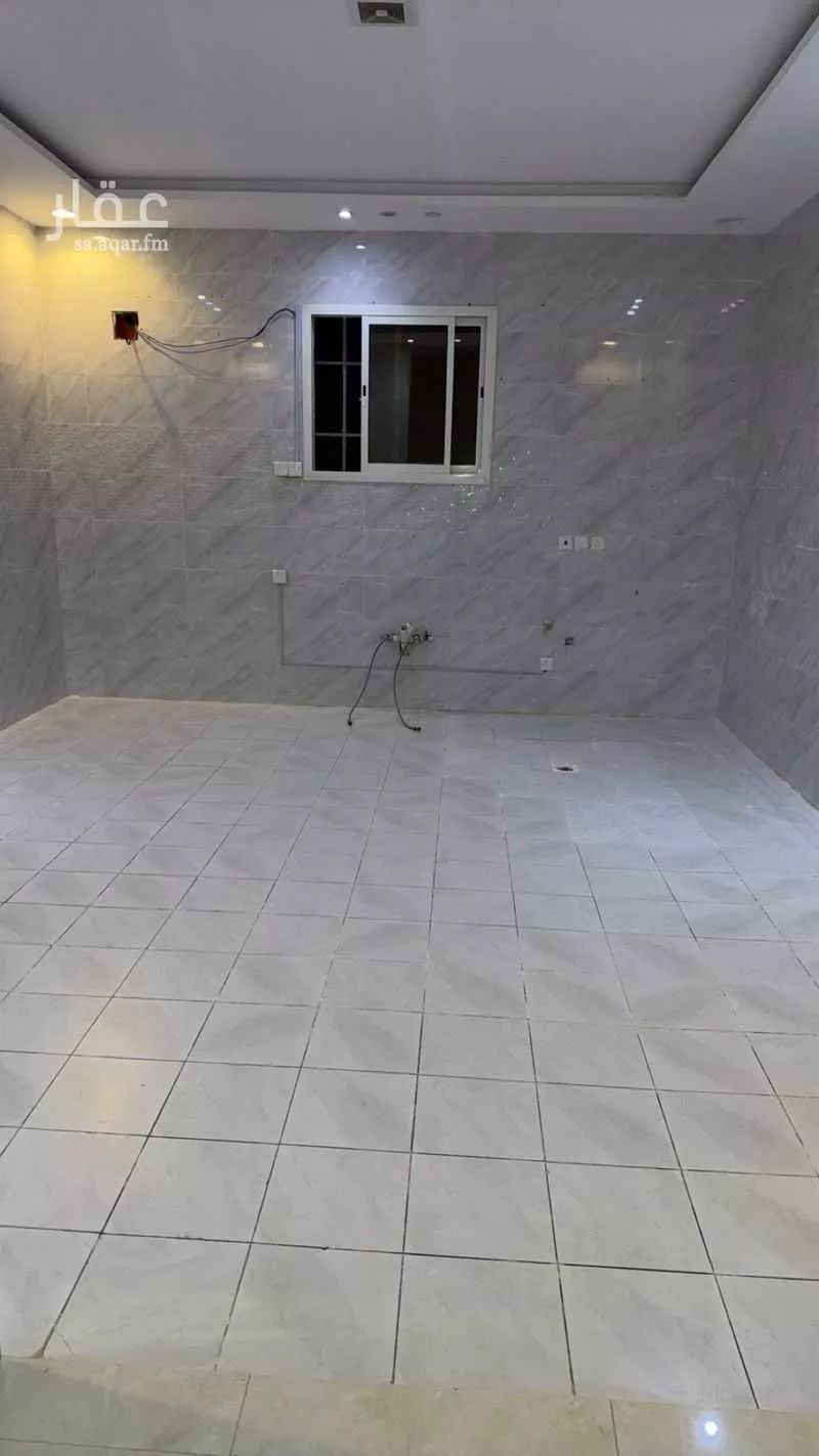 5 bedroom floor in Al Qadisiyah 5