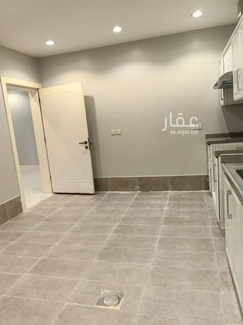 3 bedroom floor in Al Aridh 14