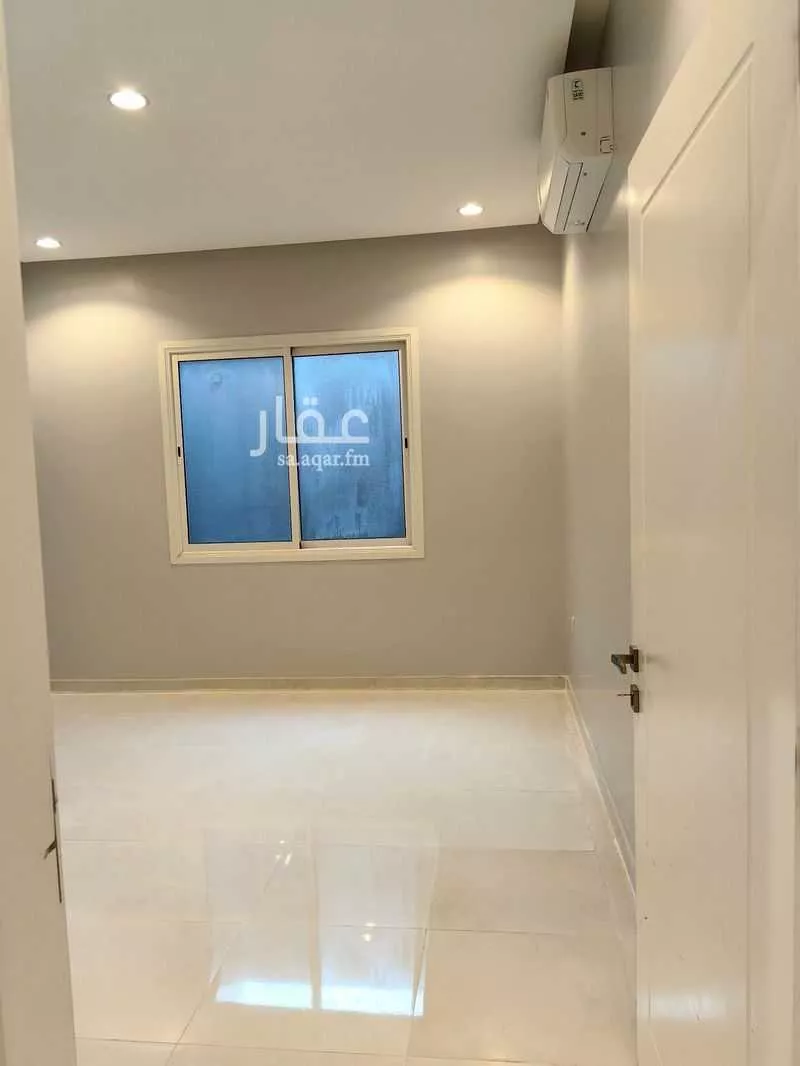 3 bedroom floor in Al Aridh 15