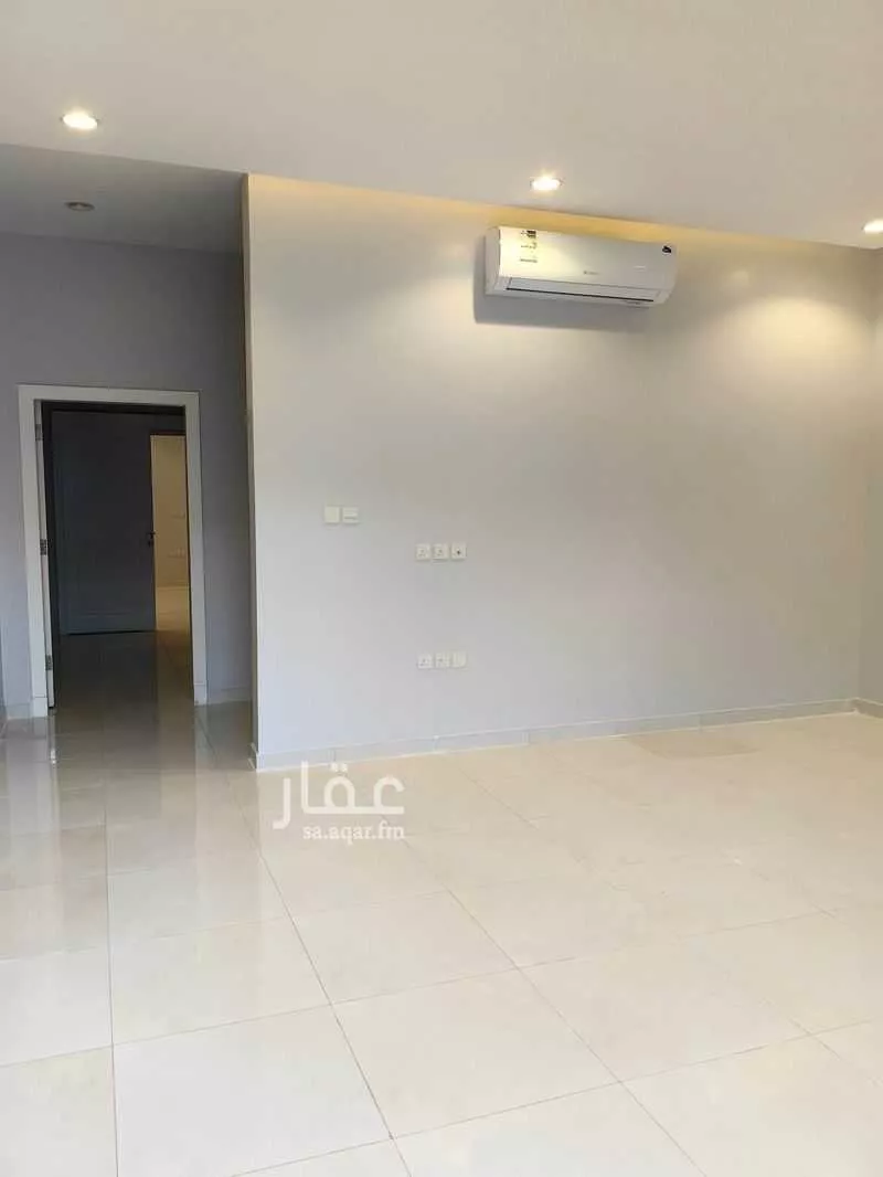 3 bedroom floor in Al Aridh 3