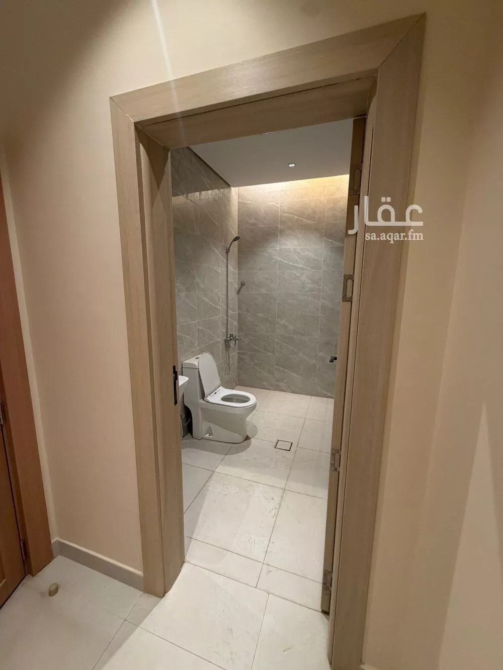 شقة 4 غرف في الرياض 5
