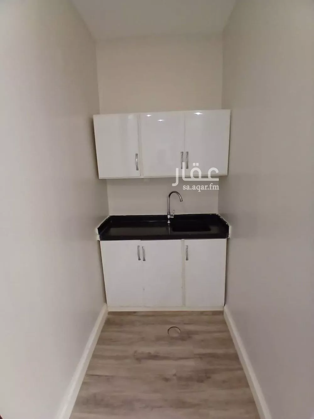 1 bedroom apartment in Al Falah 2