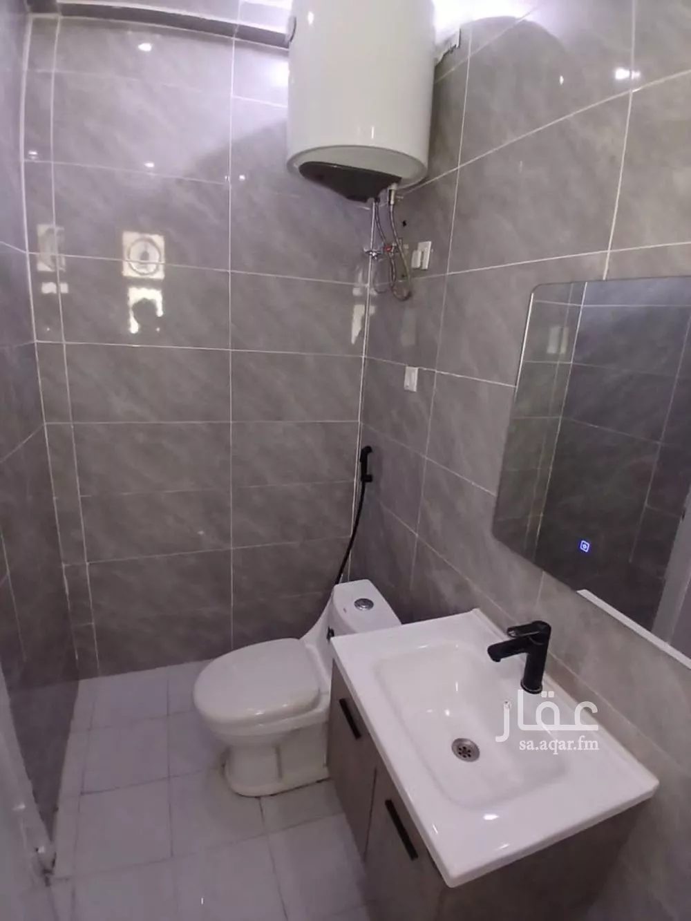 1 bedroom apartment in Al Falah 10