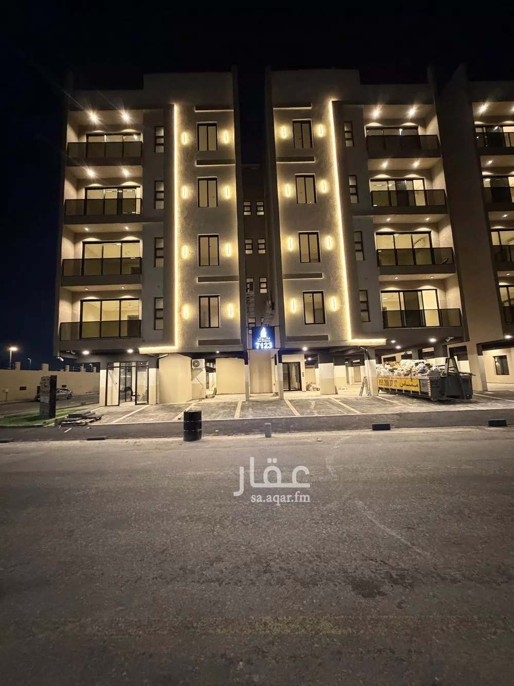 شقة 4 غرف في المنتزة 2