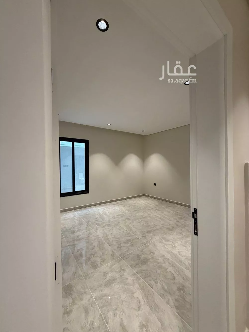 شقة 3 غرف في الشعلة 5