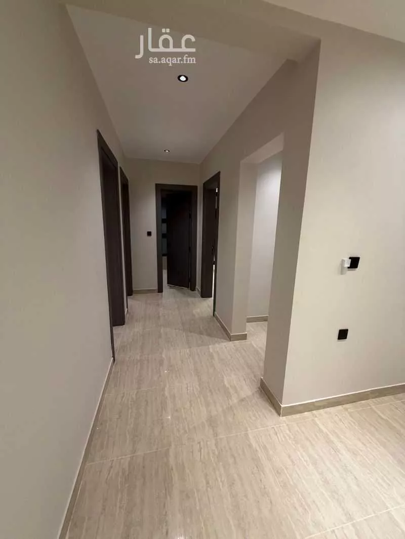 5 bedroom apartment in Al Basateen, Eastern Province 8