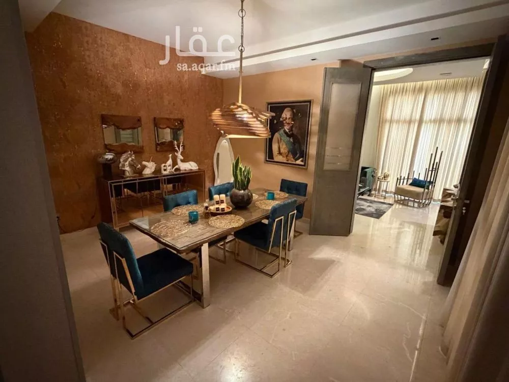 5 bedroom villa in Irqah 12