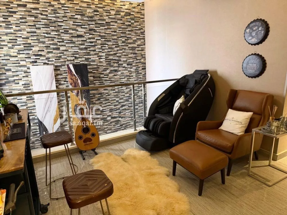 5 bedroom villa in Irqah 5