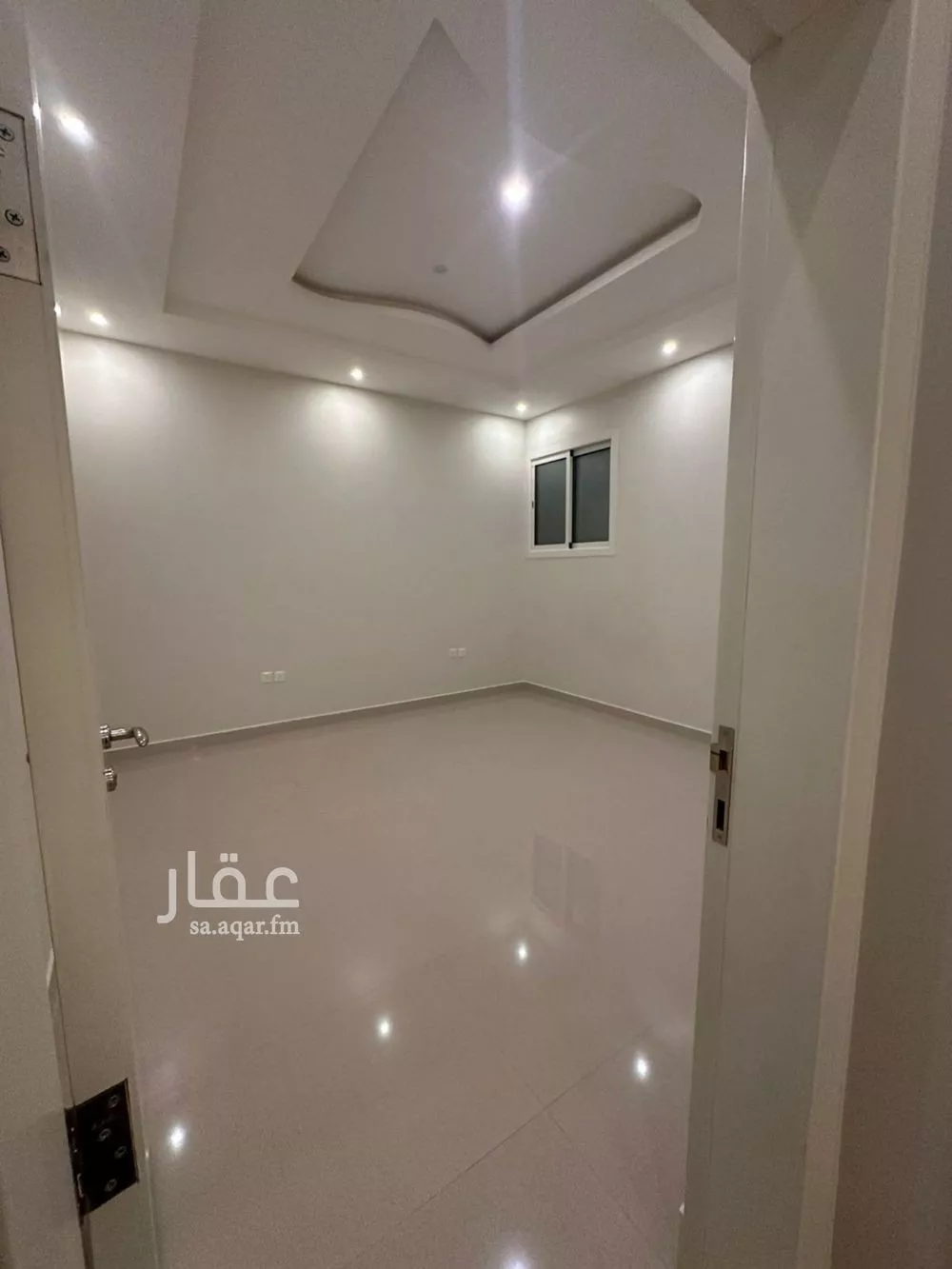 دور 3 غرف في العارض 2