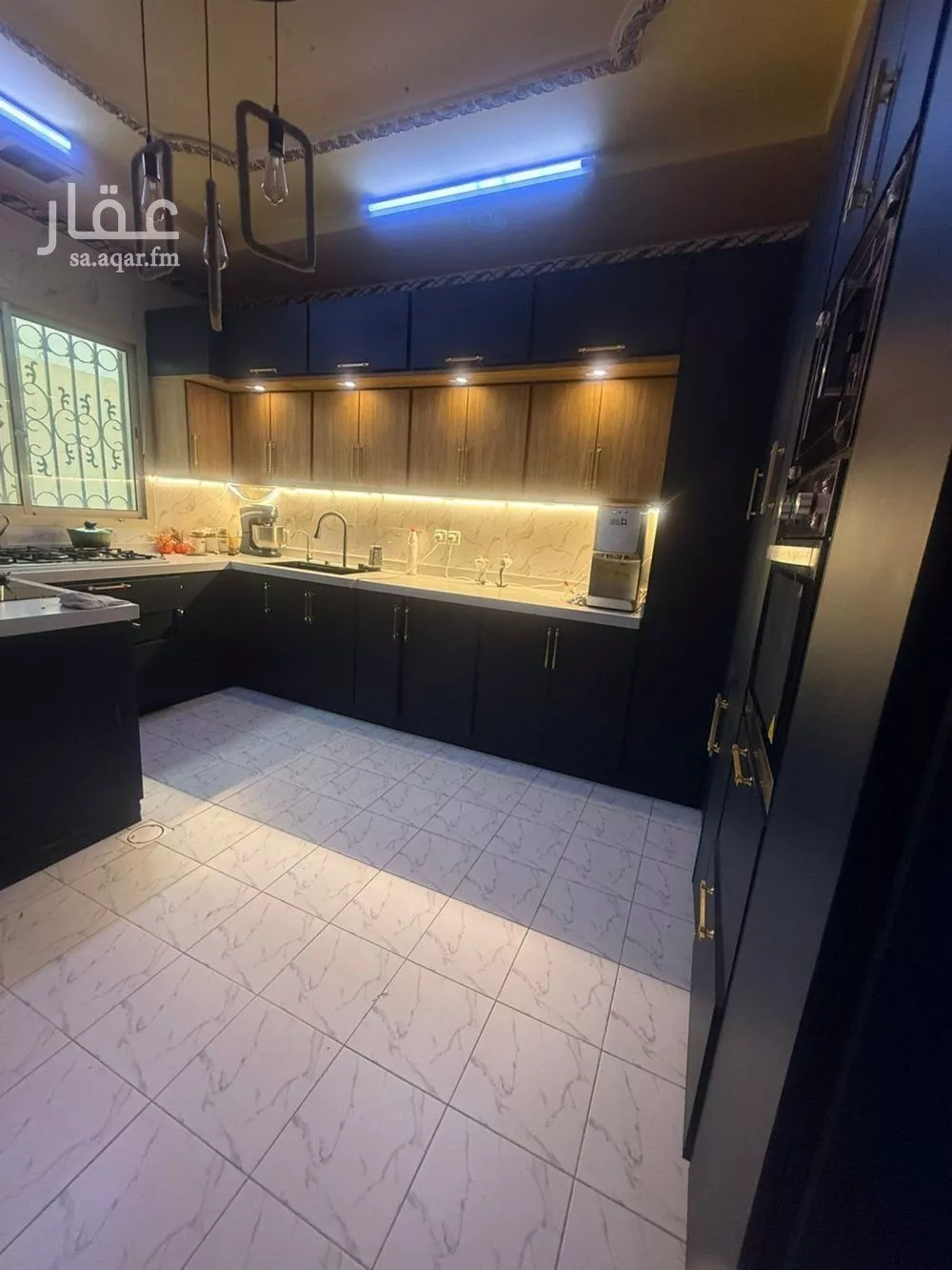 10 bedroom villa in Al Yarmouk 5