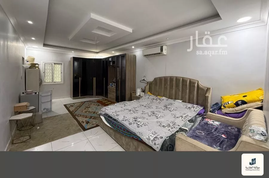 فيلا 5 غرف في الأمواج 6