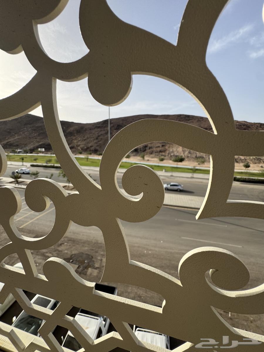 شقة 36 غرف في الملك فهد 6