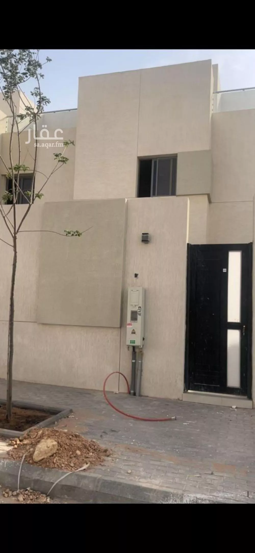 فيلا 6 غرف في النرجس 4