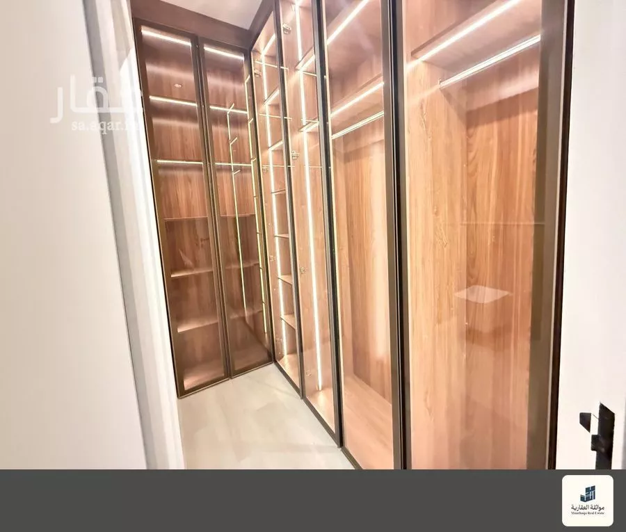 شقة 3 غرف في الحمرا 7