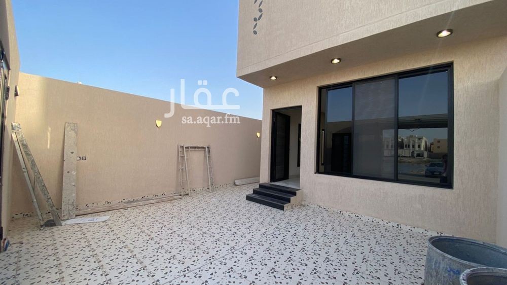 4 bedroom villa in Al Amwaj, Eastern Province 8
