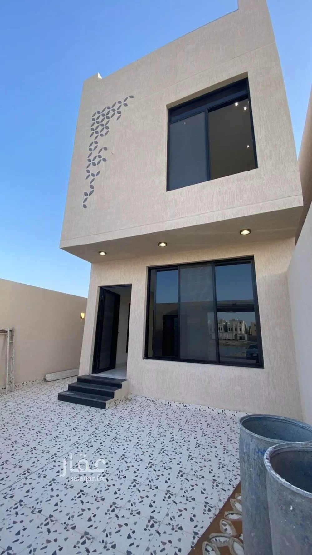6 bedroom villa in Al Amwaj 3