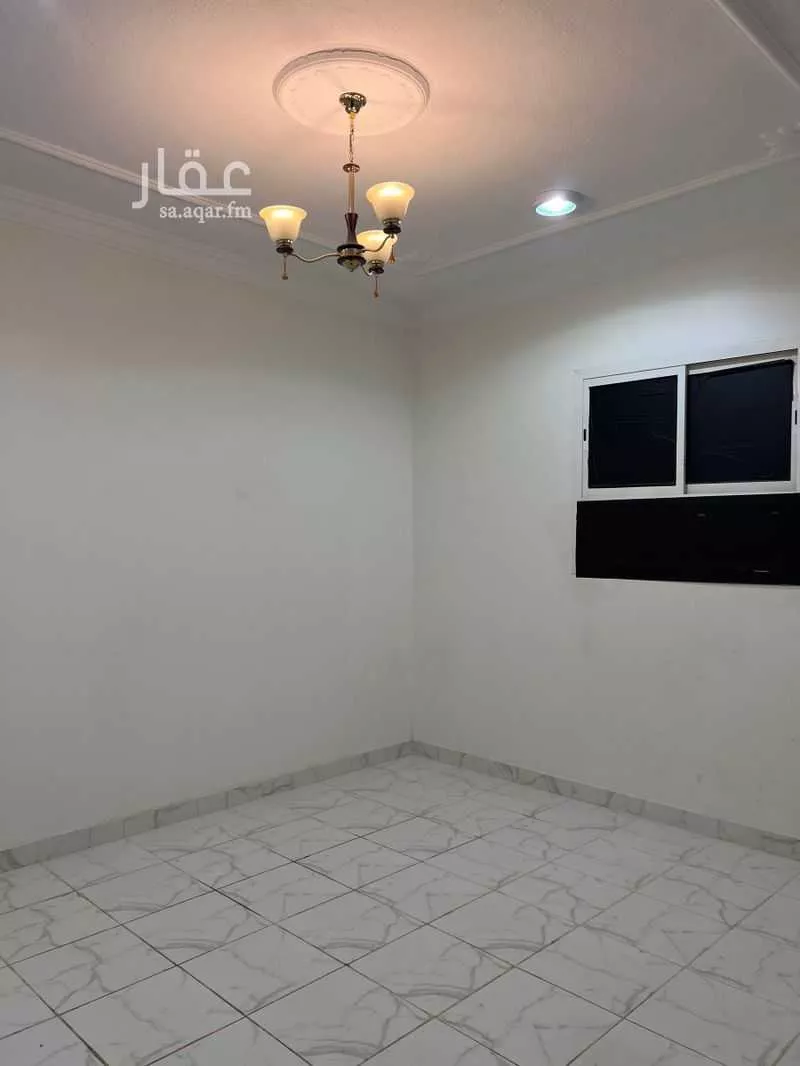 3 bedroom floor in As Saadah 2